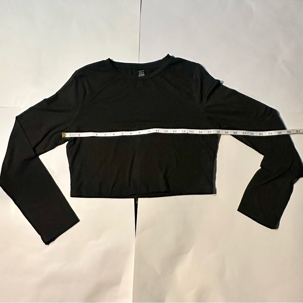 Women Classic Black Long Sleeve Crop Top Size XL-12 - Picture 2 of 4